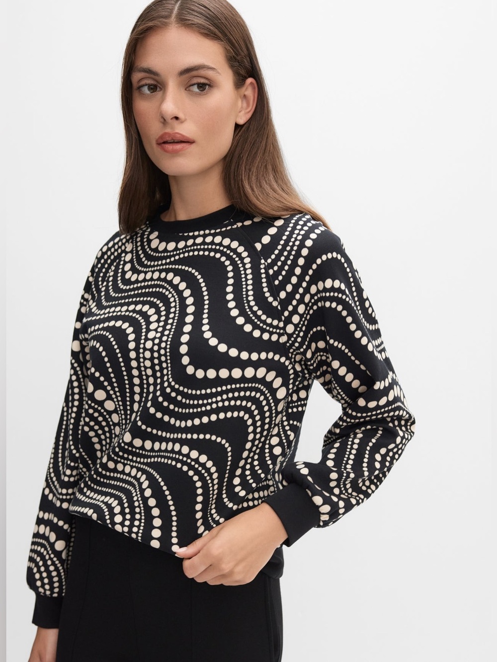 Melanie Lyne Dot Print Sweatshirt - Size Small
